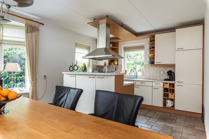 Foto 14 van de Pal 34