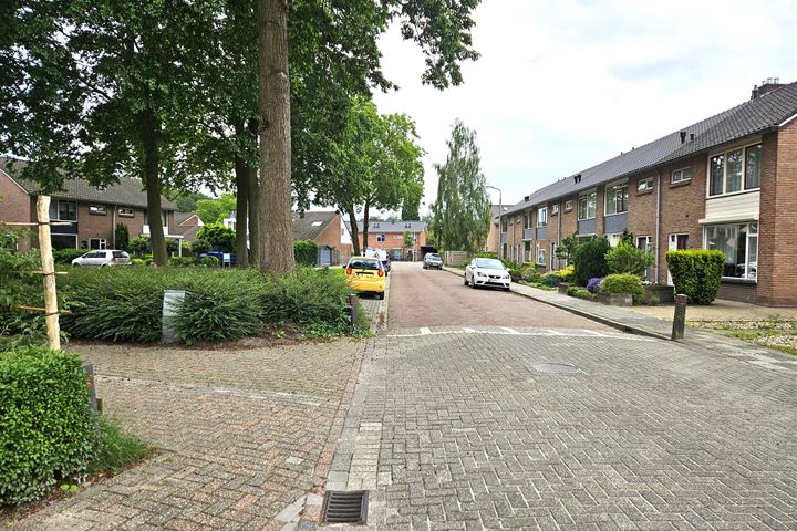 Bekijk foto 28 van Asterstraat 15