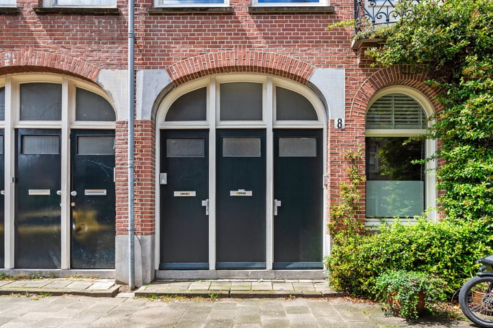 Bekijk foto 34 van Busken Huetstraat 8-2