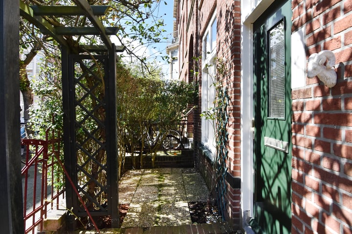 Bekijk foto 3 van Hendrik van Deventerstraat 71