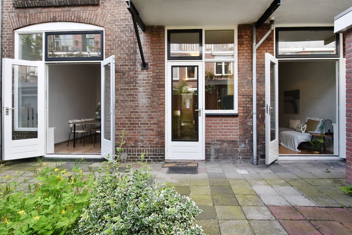 Bekijk foto 16 van Hendrik van Deventerstraat 71