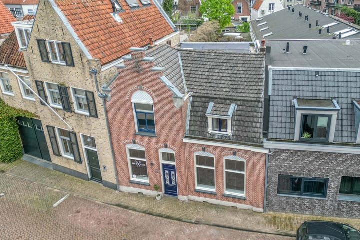 Foto 6 van Lange Weistraat 11