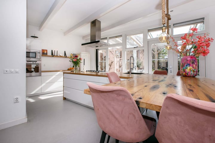 Foto 15 van Lange Weistraat 11