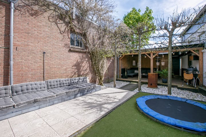 Foto 52 van Lange Weistraat 11