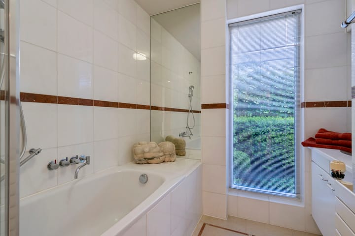 Foto 37 van Onderlangs 34