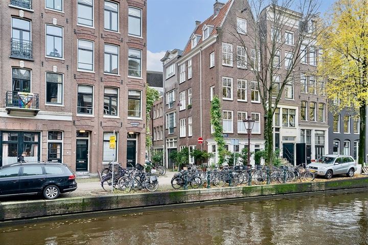 View photo 32 of Langestraat 4