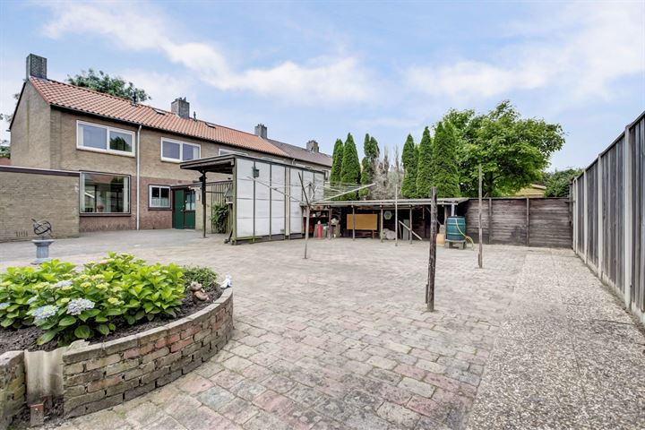 Bekijk foto 33 van Groenlandstraat 49