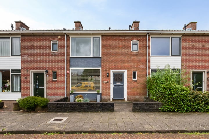 Bekijk foto 1 van Albert Cuypstraat 9