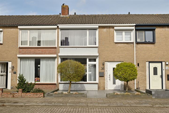 View photo 1 of Dr Ensinkstraat 36