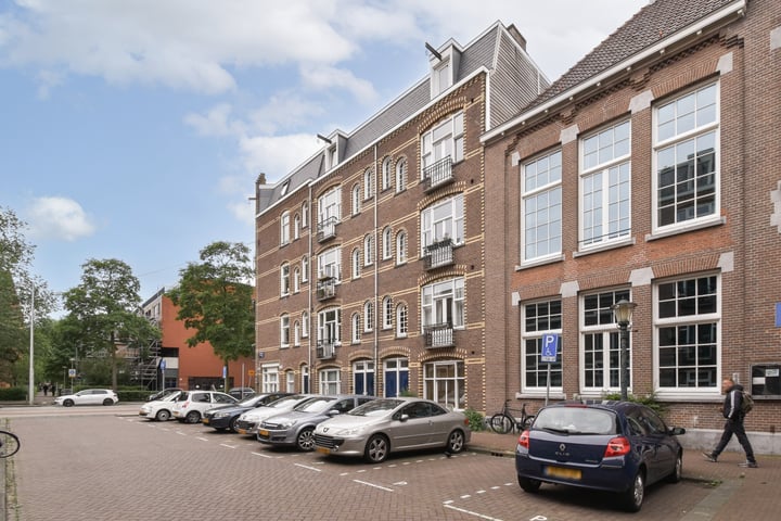 View photo 20 of Cliffordstraat 40-2