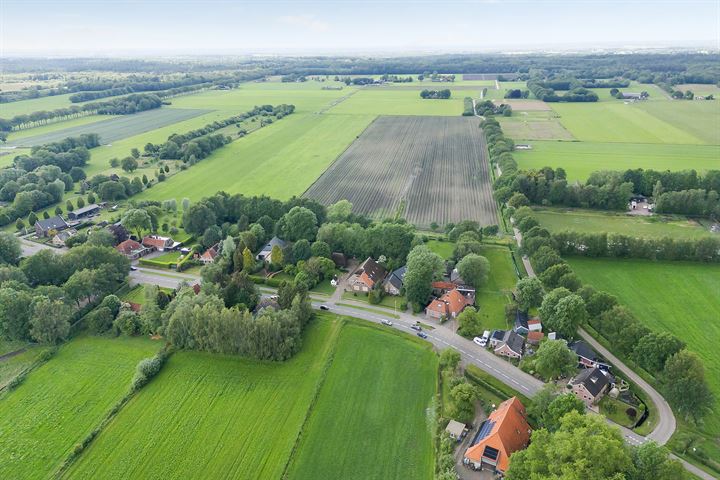 Bekijk foto 30 van Eesveenseweg 157