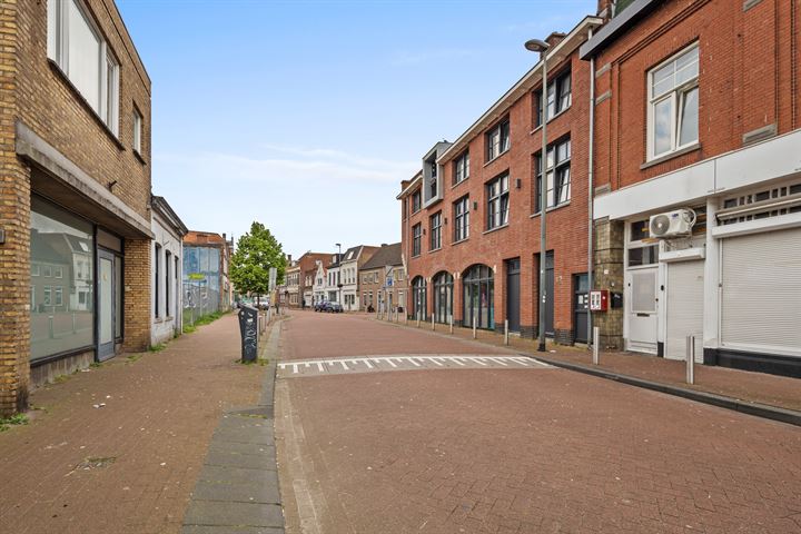 View photo 35 of Hoogstraat 27-B