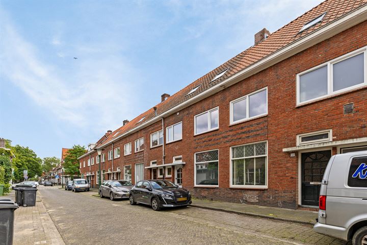 Bekijk foto 2 van Ranonkelstraat 55