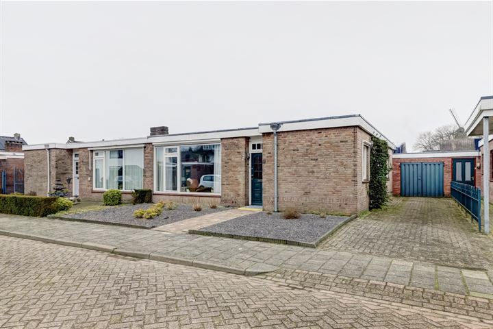 Bekijk foto 1 van Iepenstraat 3