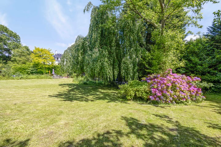 Photo 85 of Van Lennepweg 13