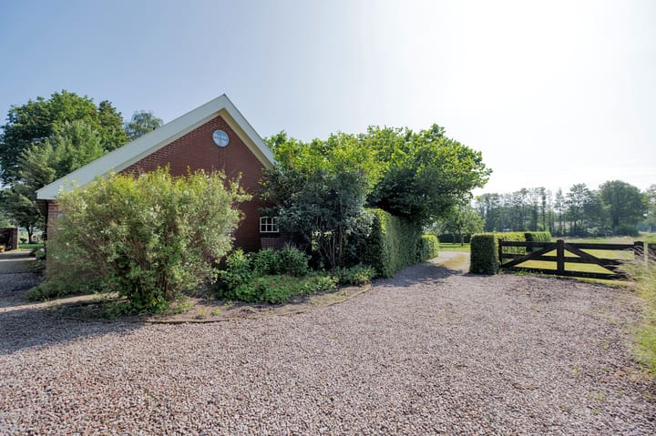 Photo 84 of Suermondsweg 26