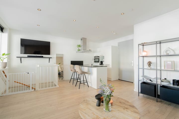 Foto 8 van Marius Bauerstraat 235-A1