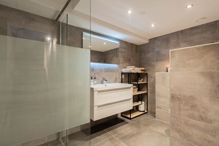 Foto 13 van Marius Bauerstraat 235-A1