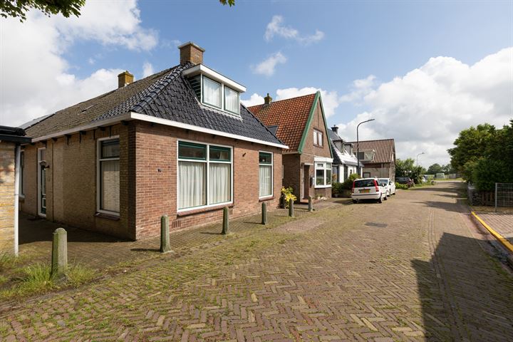 View photo 3 of Kerkstraat 7