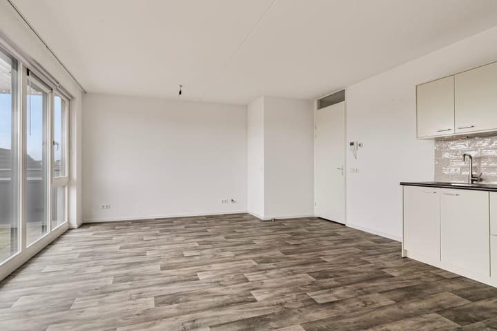 Foto 4 van Zuiderzeestraatweg 128-F