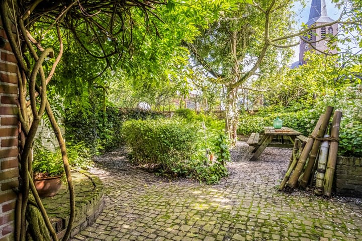 Photo 44 of Markt 16