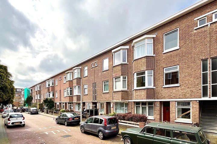 Bekijk foto 2 van Bennekomstraat 61