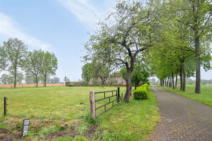 Bekijk foto 2 van Haarweg 27