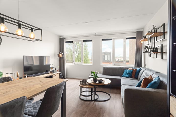 Foto 13 van Scharlakenstraat 43