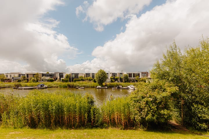 Foto 26 van Mattenbiesstraat 154