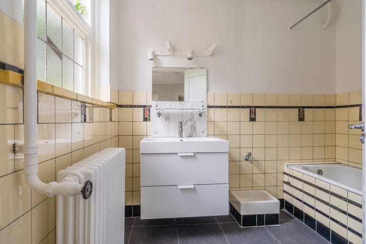 Foto 27 van Burg. Schönfeldsingel 14