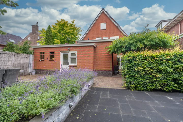 Foto 61 van Burg. Schönfeldsingel 14