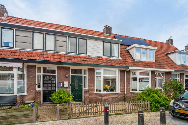 Bekijk foto 1 van Jan Steenstraat 24