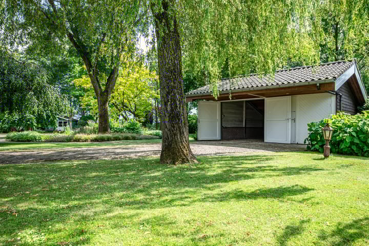 Foto 8 van Muidenstraat 32