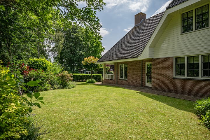 Foto 18 van Muidenstraat 32