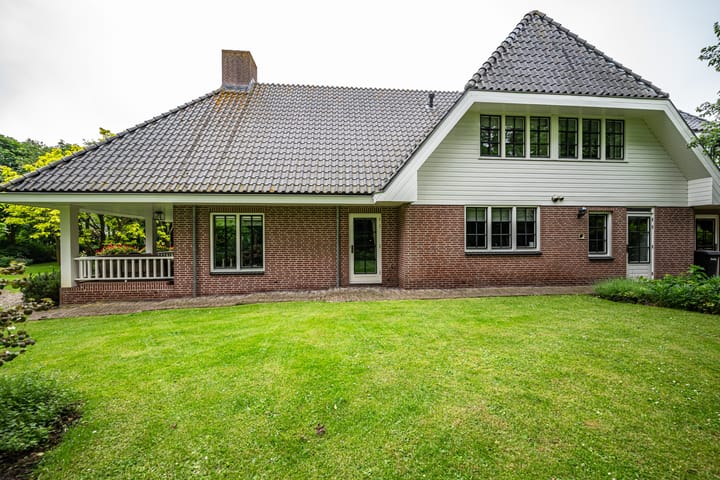 Foto 35 van Muidenstraat 32