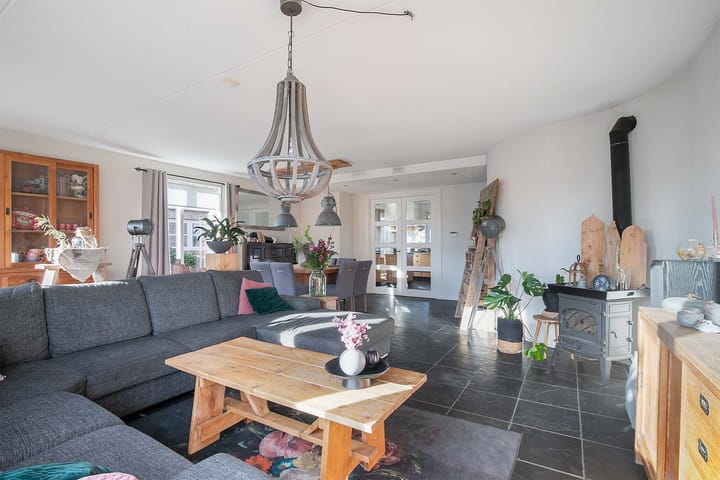 Foto 2 van Rivierdijk 245