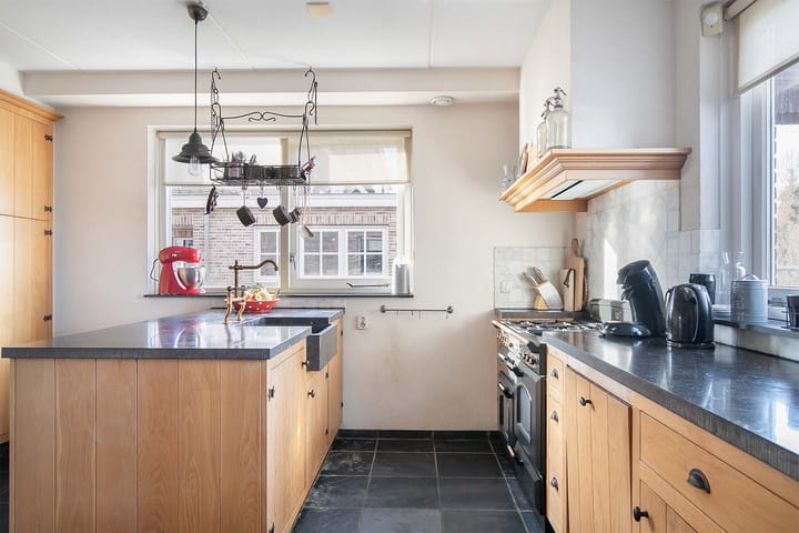 Foto 12 van Rivierdijk 245