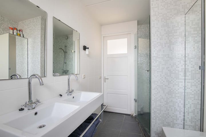 Foto 17 van Rivierdijk 245