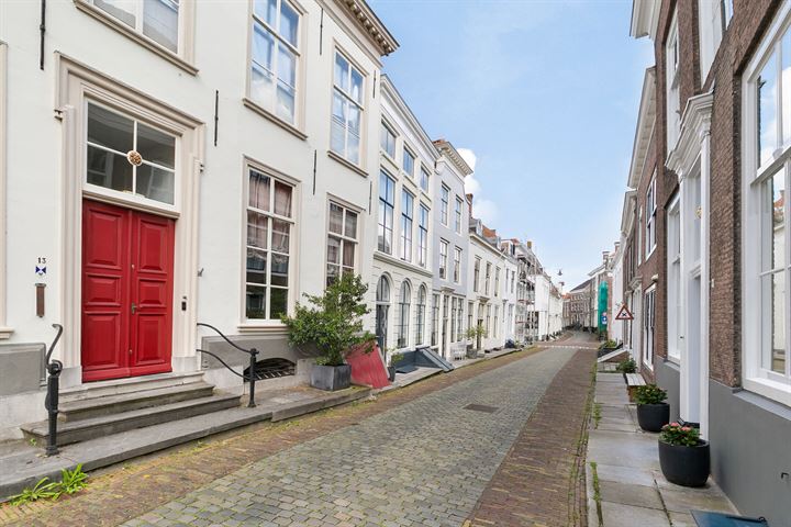 Bekijk foto 4 van Molstraat 15