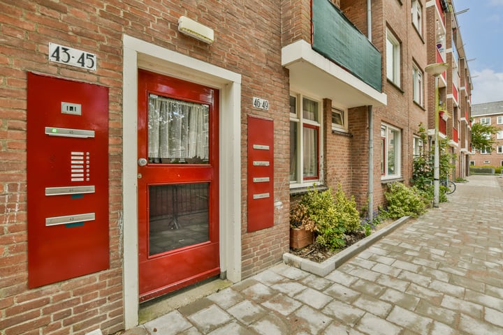 Bekijk foto 4 van Groetstraat 48