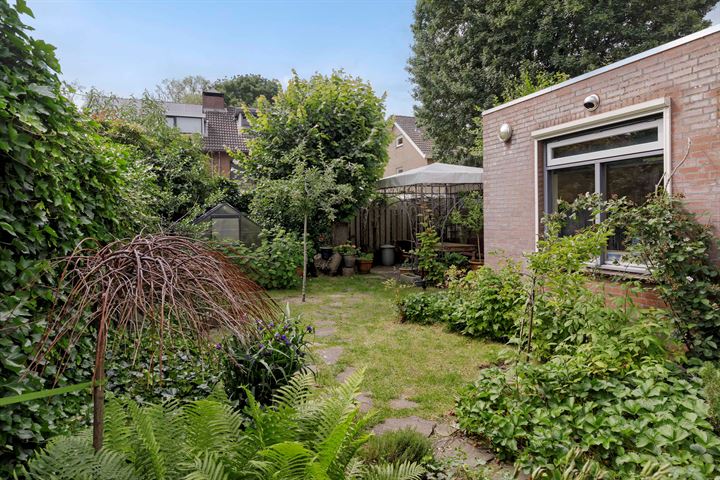 Bekijk foto 36 van Togenaarstraat 13