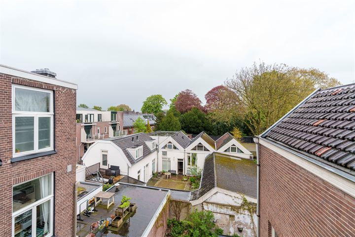 Bekijk foto 14 van Nachtegaalstraat 76-B