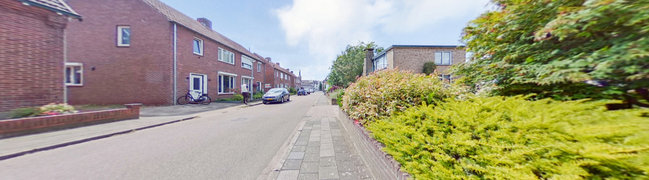 Bekijk 360° foto van Voortuin van Oude Schandeloseweg 7