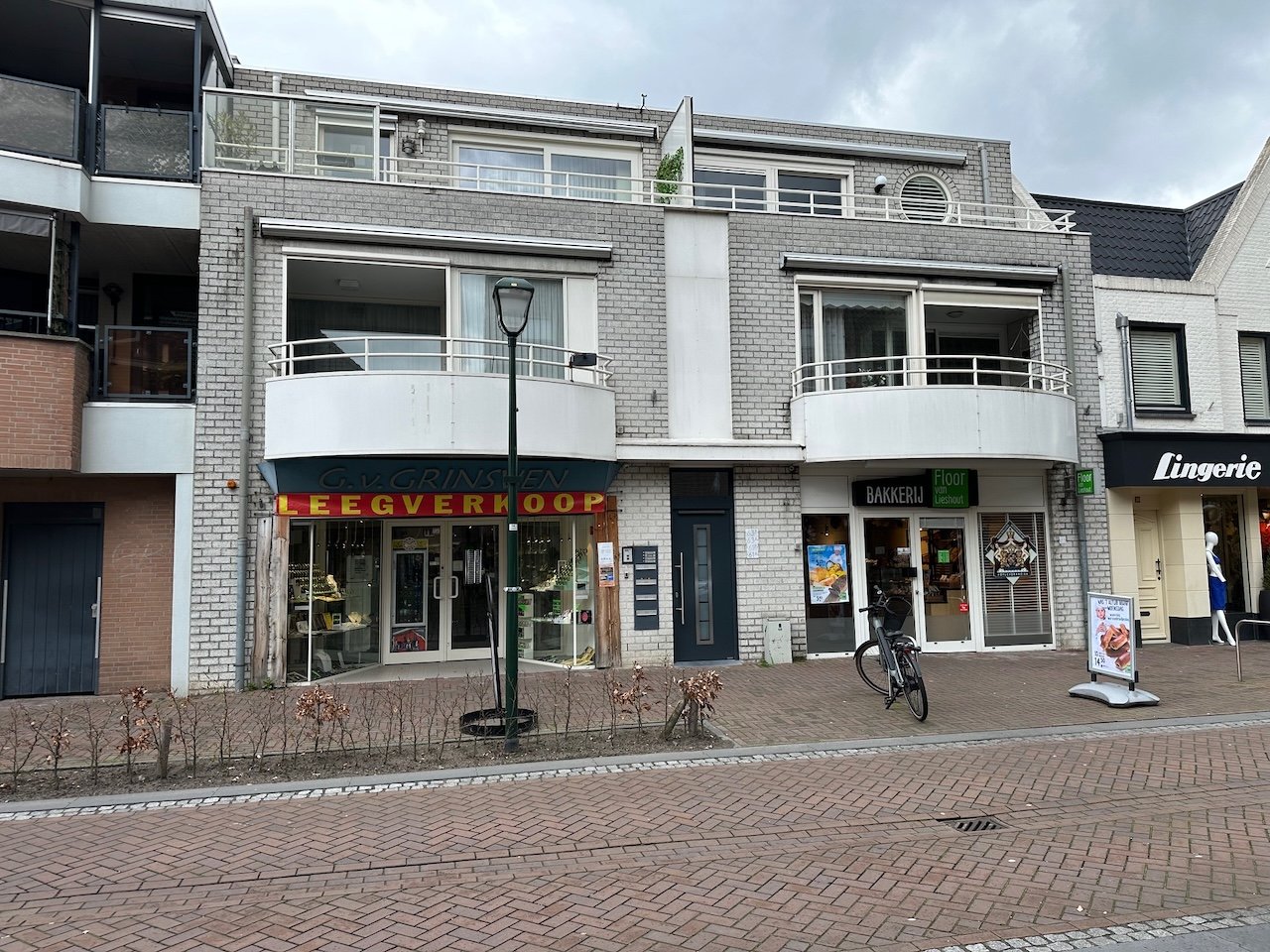 Bekijk foto 1 van Hoofdstraat 63