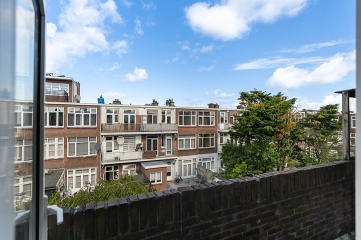 View photo 22 of Hoog Buurlostraat 69