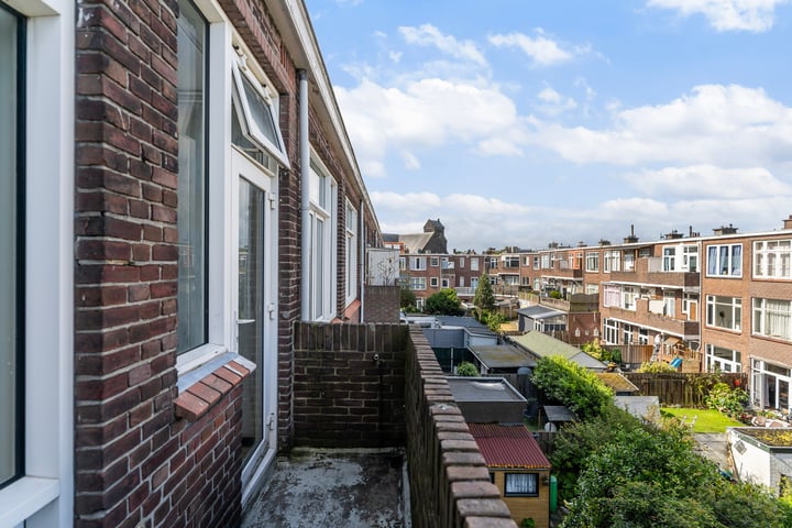 View photo 23 of Hoog Buurlostraat 69