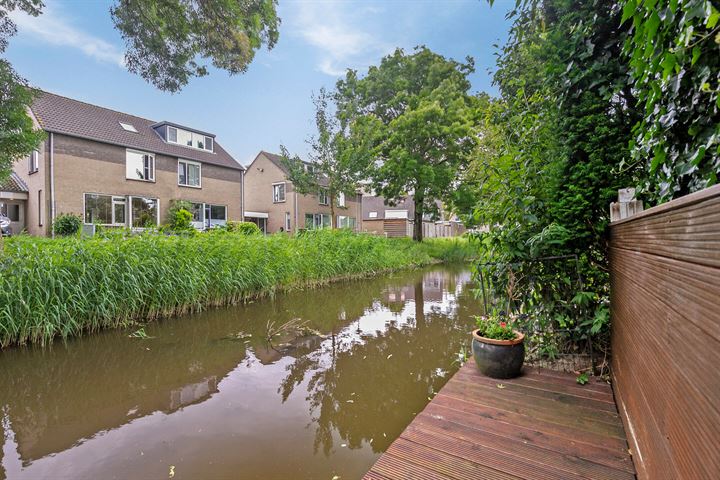 Bekijk foto 4 van Meester van Goerlestraat 19