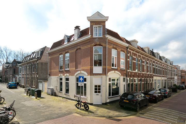 Bekijk foto 1 van Leidsestraat 20-D