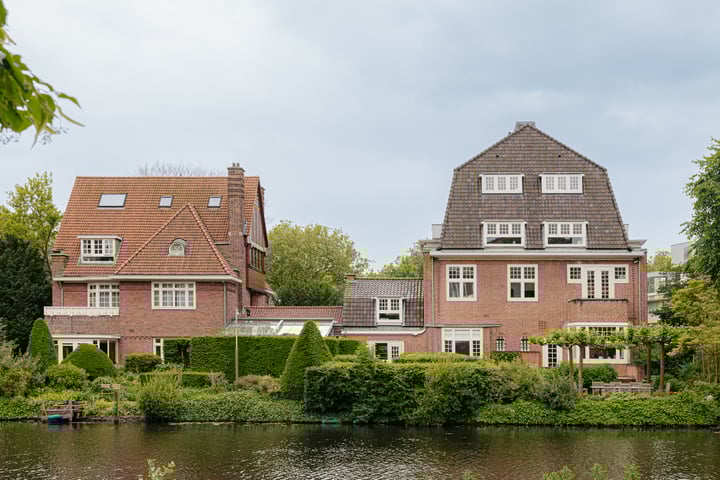 Dijsselhofplantsoen 12