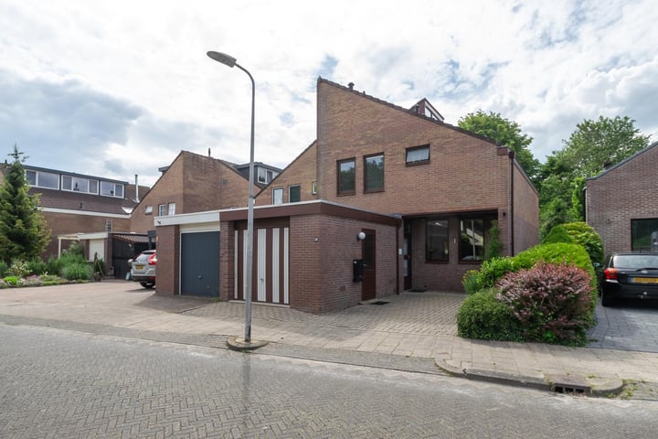 Foto 2 van van Leeuwenhoekstraat 140